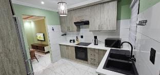 Moutain-Ridge Lux Stay Vacation rental in North West, South Africa