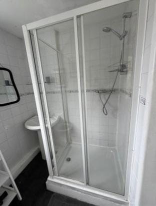 Rochester Family Retreat near Castle and Cafes Vacation rental in Rochester