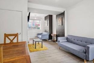 Rochester Family Retreat near Castle and Cafes Vacation rental in Rochester