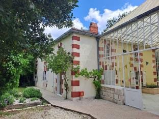 Lentre du Chteau 1 Vacation rental in Nouvelle-Aquitaine