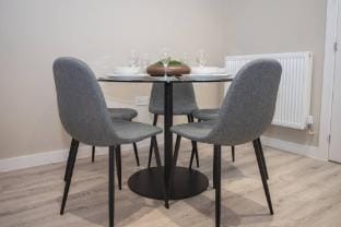 Stunning 3-Bedroom Home with Free Parking Vacation rental in Birmingham