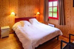 Wooden Chalet in Abbeville near Somme Bay Vacation rental in Hauts-de-France