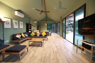 Khaoyai Valley6(4BR-max 17 guests) Vacation rental in Thailand