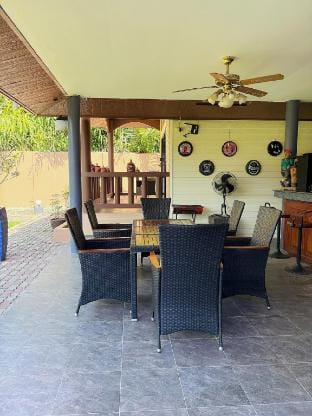 Lovely, Private 7 Bed Pool Villa Kamala Vacation rental in Kamala