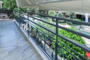 Classical 2 Bd Beauty Apt in Peaceful Chalandri Vacation rental in Chalandri