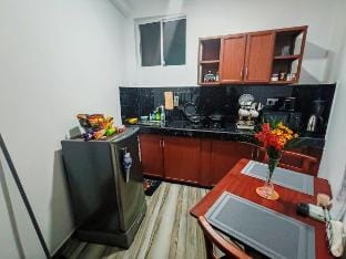 Antonio Transit Apartment Vacation rental in Negombo