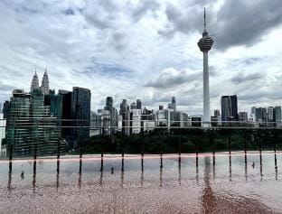 #218 KL City King Suite @ KLCC Infinity Pool Vacation rental in Federal Territory of Kuala Lumpur