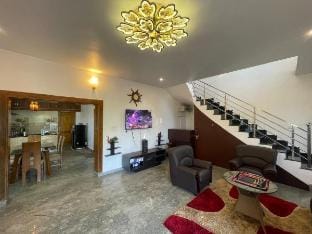 IndivaStays - Moon Stone - 3BHK Premium Villa Vacation rental in Tamil Nadu
