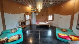 Aalamaram Farm, Where life blooms gracefully.  Farm Stay in Tamil Nadu
