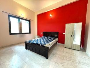 Luxury farm with jacuzzi/3bhk Farm Stay in Hyderabad