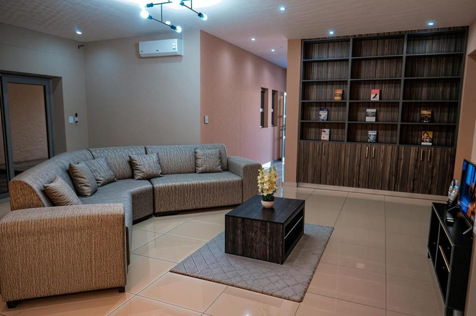 Oceana_Luxury_Guesthouse Hotel in Windhoek