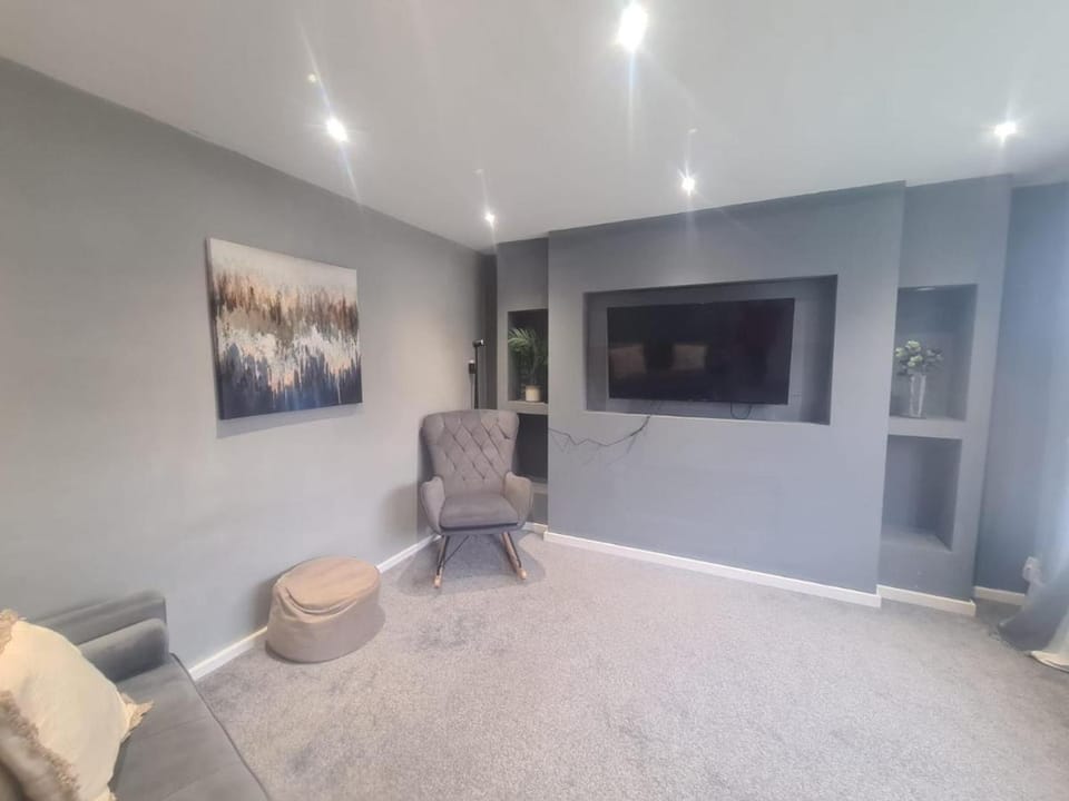 Stylish 3 bed Bed and Breakfast in South Shields