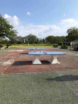 M.Home CONFORT F027 2chbr/5pers Campground/ 
RV Resort in Pays de la Loire