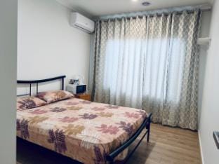 A place crafted with Care & Love Vacation rental in Little River
