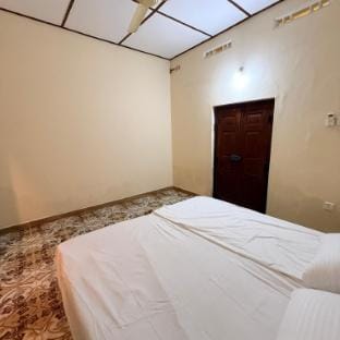 Standard Single Holiday Room - Jaffna Vacation rental in Sri Lanka