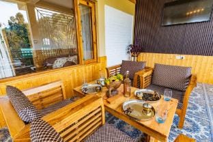 Oliver's Nest - 1BHK| FF | Spacious by Homeyhuts_1 Vacation rental in Uttarakhand