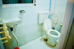 Radha krishna paying guest house Vacation rental in Uttar Pradesh