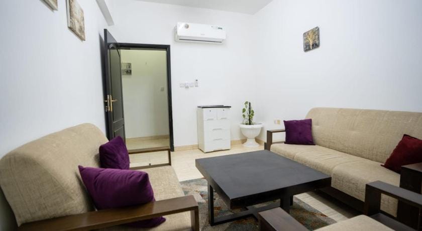 Mozna Hostel Hotel in Muscat