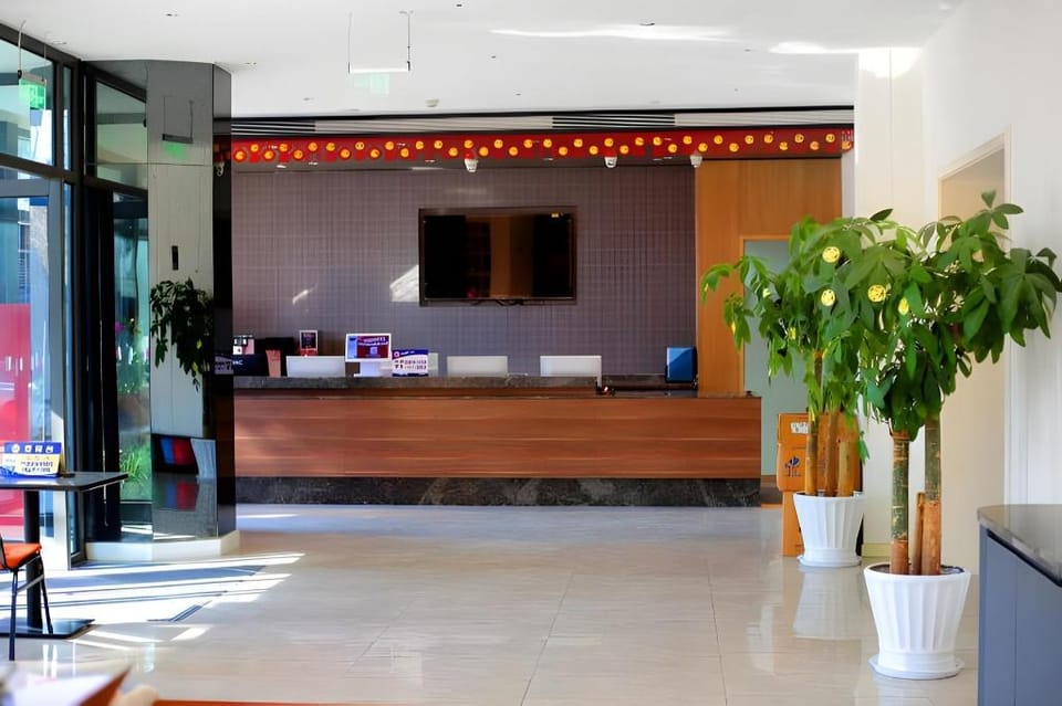 Borman Hotel Beijing Maguozhuang Subway Station Hotel in Beijing