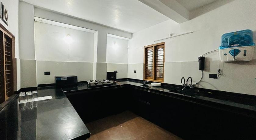 Venice Riverside Hotel in Alappuzha
