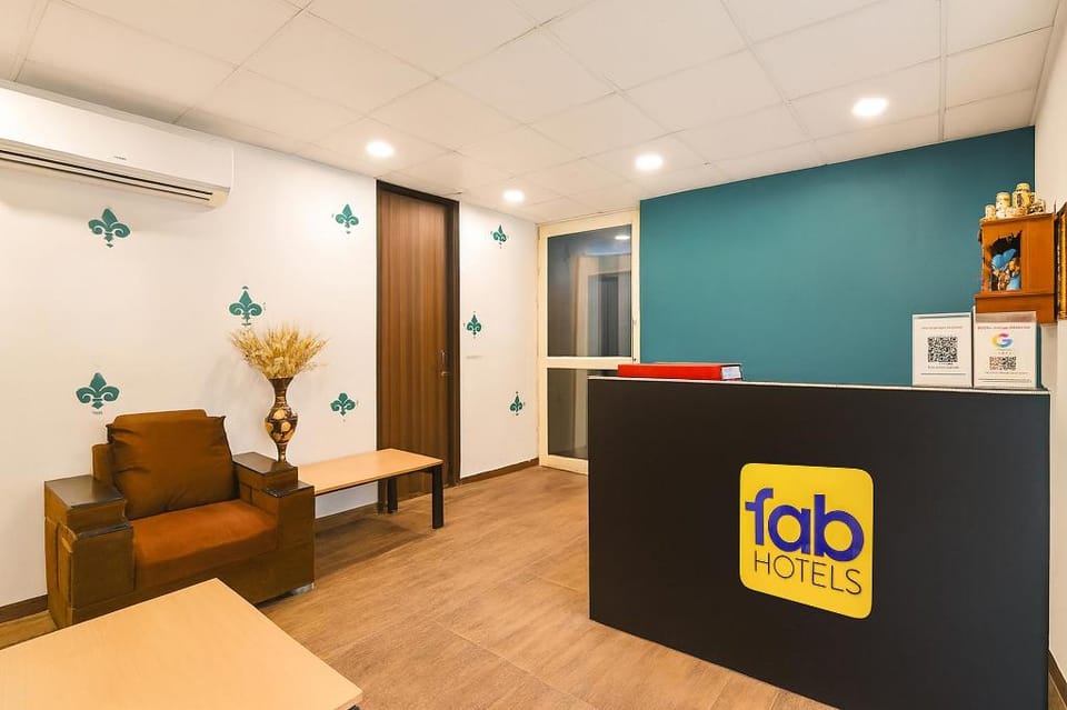 Via Saket Residency Hotel in New Delhi