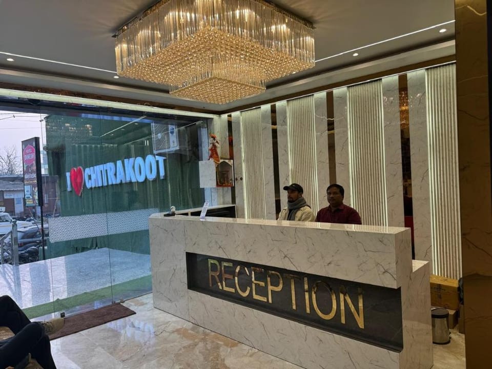 Hotel Dinesh & Restaurant Hotel in India