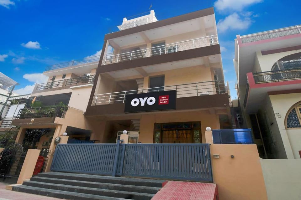 Hotel O Shubham Paradise Hotel in Lucknow