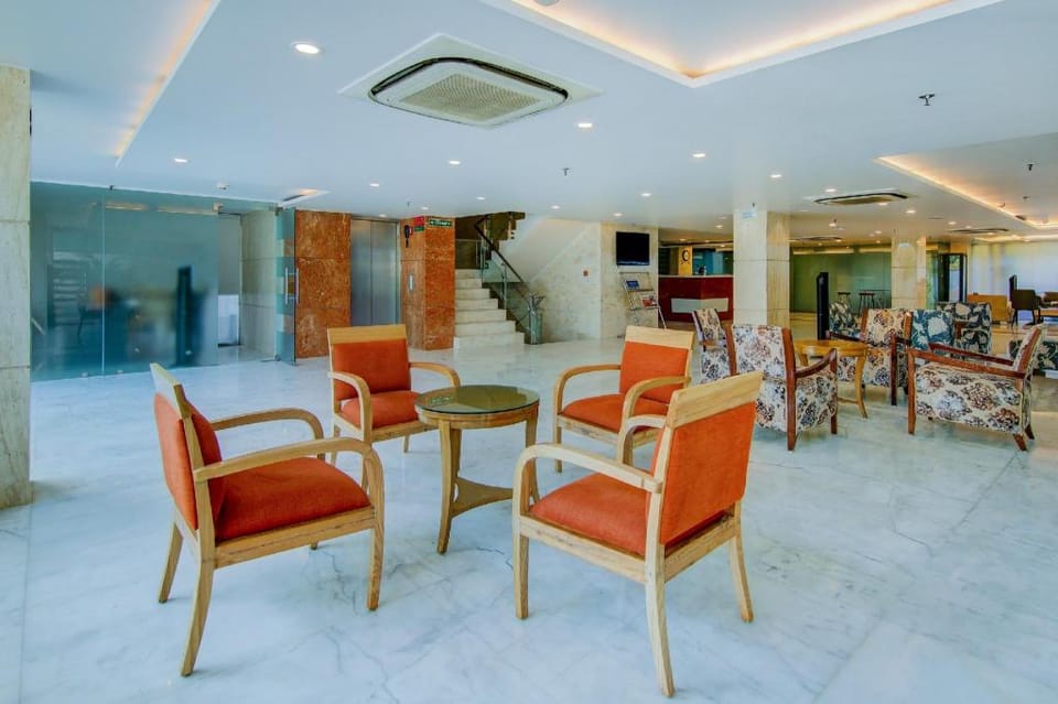 Townhouse OAK Safdarjung Hotel in New Delhi