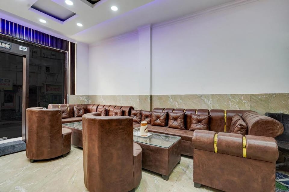 Hotel O by OYO Royal Palace Hotel in New Delhi