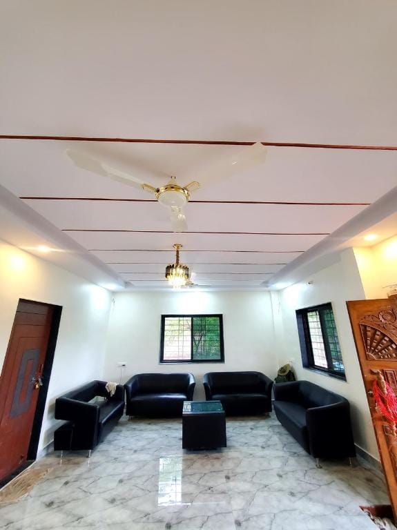 Hotel Sarnobat Eagle Nest Hotel in Maharashtra