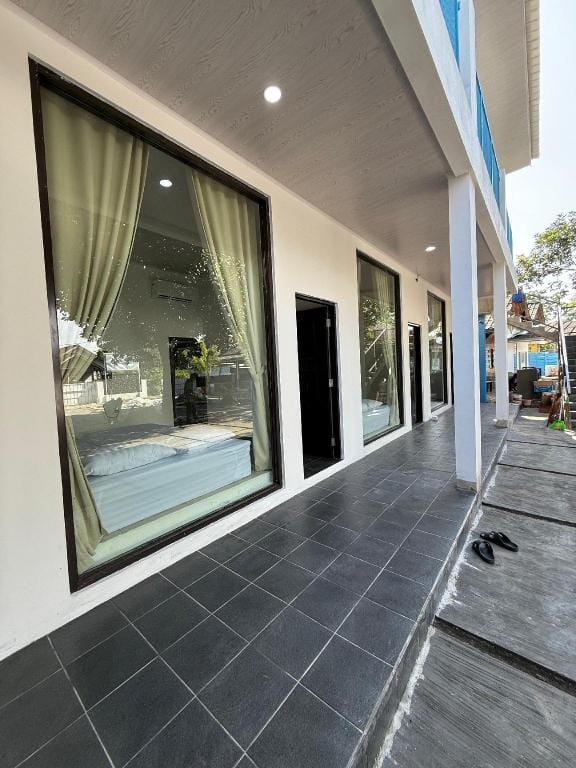 Humbly Cottage Batukaras Hotel in West Java