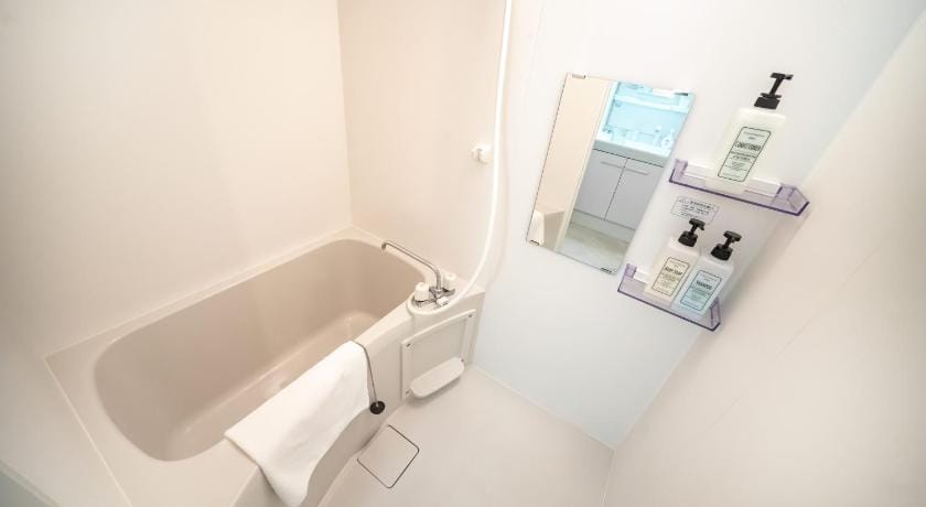 グランパシフィック塩草 Hotel in Osaka