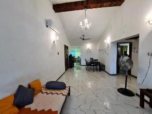 InstaStayBnB Russel's Inn Villa at Yesade Villa in Maharashtra