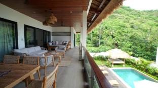 Aman Amed Lima 3BR Villa w/ Panoramic Ocean Views Villa in Abang