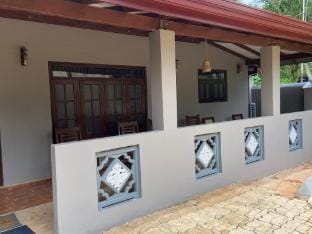 Sweden villa  Villa in Galle