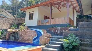 Villa Hakim 1 Villa in Cisarua