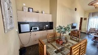 5BR Beachfront Villa with Pool - Villa Marina Villa in Kerala