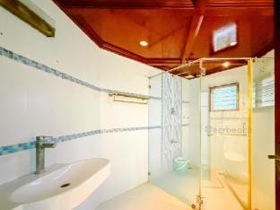white heaven Villa in Chennai