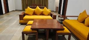 Sunnyside Farmhouse Villa in Gujarat