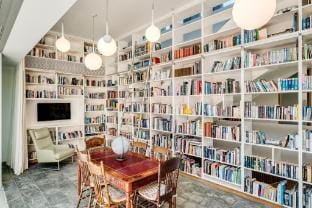Opulent Spacious Fresnaye Sea View Leonotis Villa Villa in Sea Point