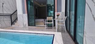 Plu Jomtien Pool Villa Villa in Pattaya City
