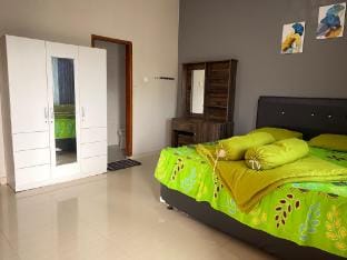 Villa Bumi Ayah Villa in Cisarua