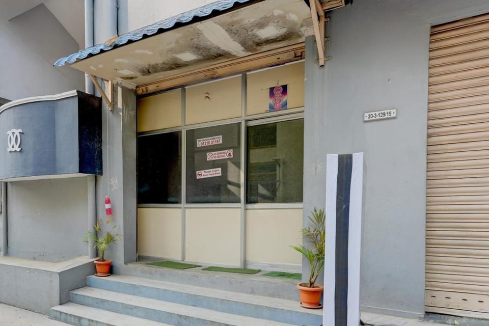 Hotel O by OYO SRI VARAHI HOME STAY Hotel in Tirupati