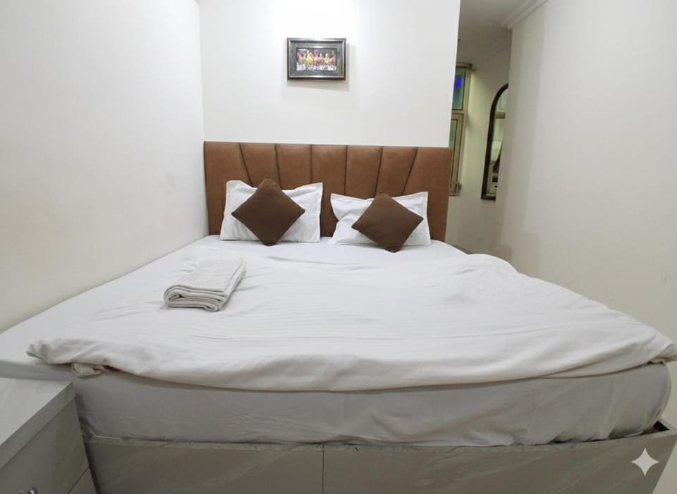 Hotel RS international Couple Friendly Hotel in New Delhi