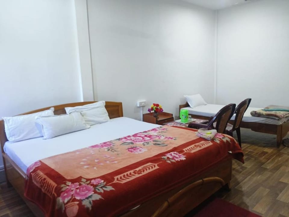 Rhino Guest House Bed and Breakfast in India