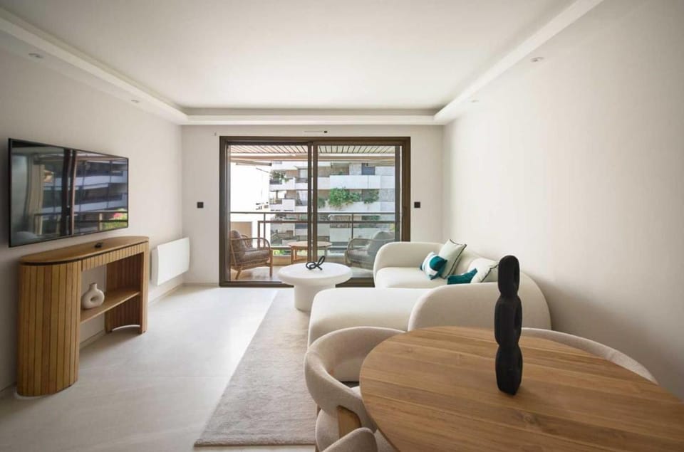 A C apt in the heart of Cannes—Croisette Beaches Apartment in Cannes