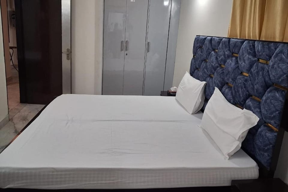 Metrolink Apartment & Suites-East of Kailash Apartment in New Delhi