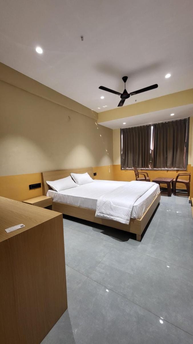 The Rudra Palace - Daman Hotel in Gujarat