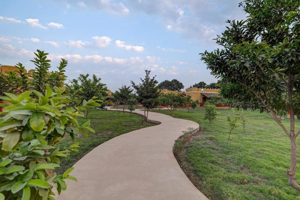 Aanandam Villas and Resort by ELIVAAS Pet-friendly Premium Room With Shared Pool, Restaurant & Garden Resort in Haryana