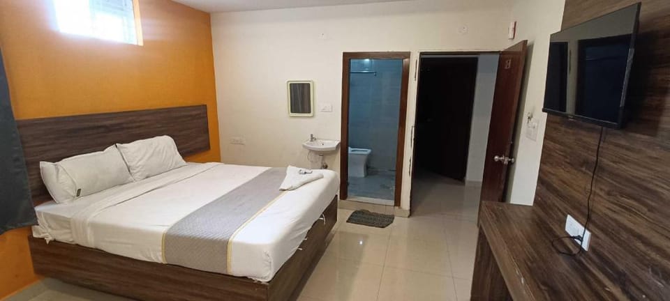Hotel O AR Grand Hotel in Secunderabad